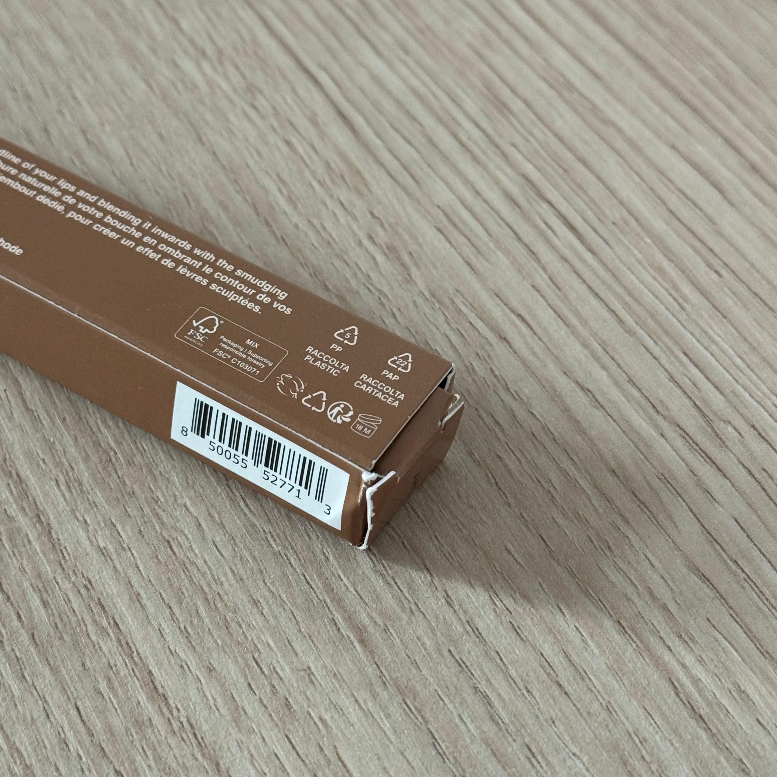 *damaged packaging* Rhode Peptide Lip Shape - Press