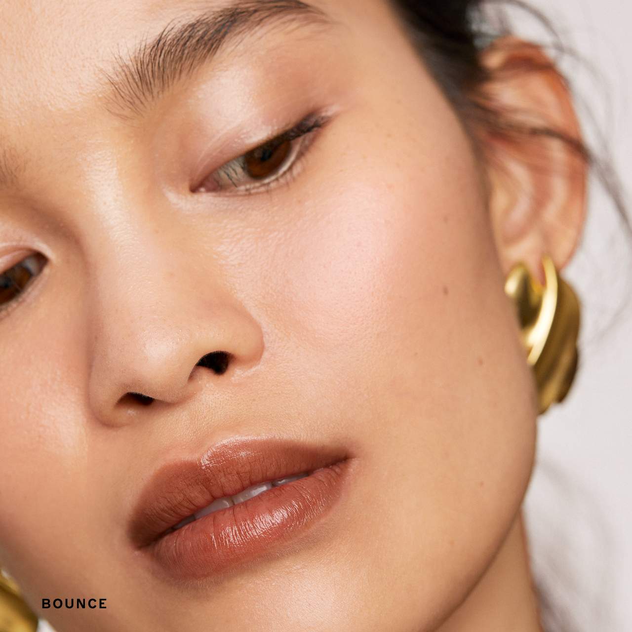 MERIT Day Glow Dewy Highlighting Balm - Bounce